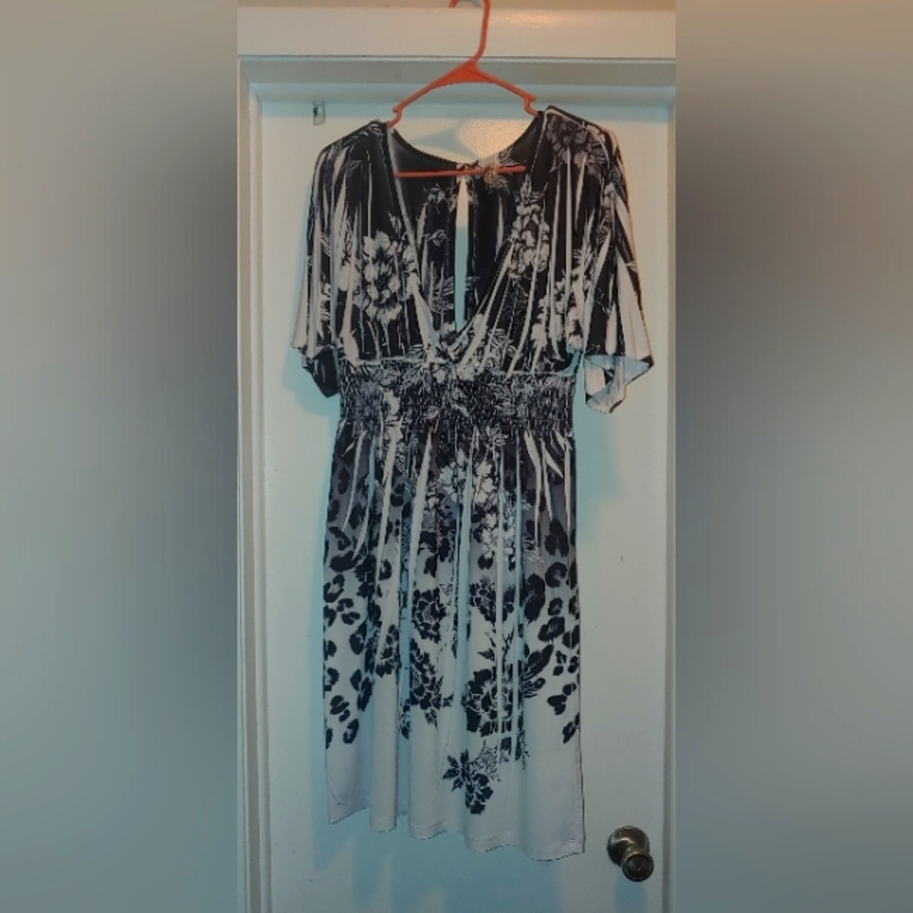 💥Mi Manci low V dress silky feeling